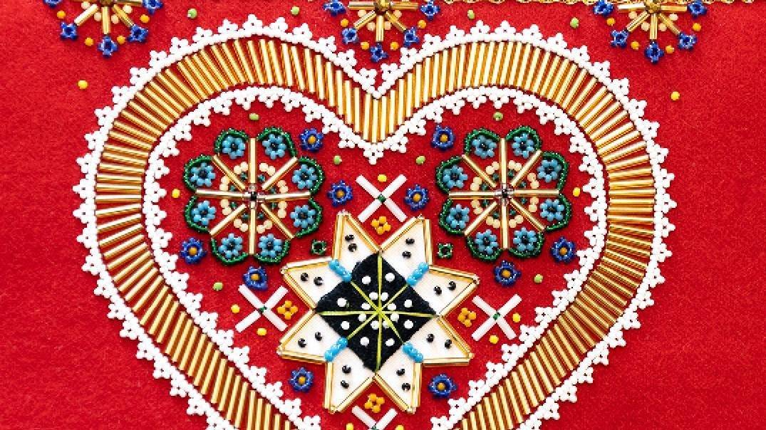Perlebrodert hjerte. Husflidsdagen.